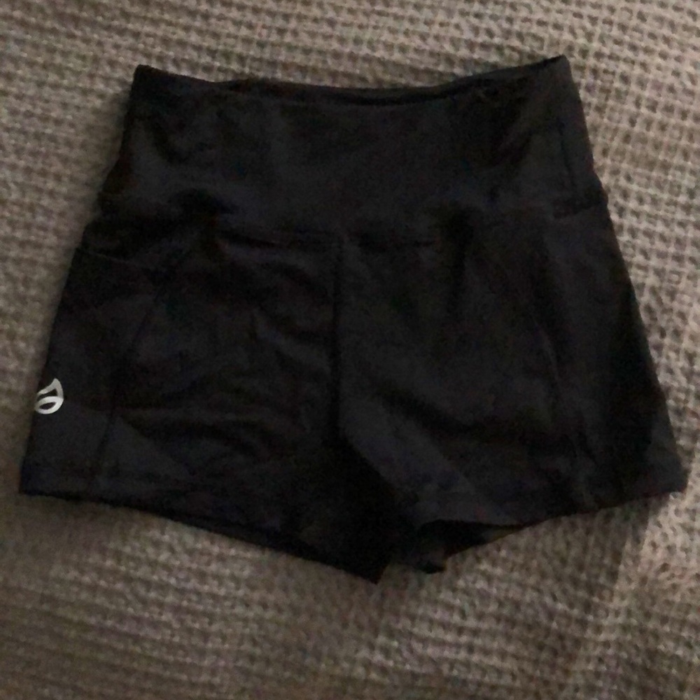 Ptula spandex